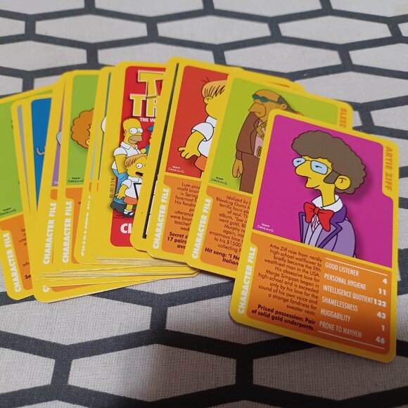 The Simpsons Top Trumps Card Game Classic Collection Volume One - Picture 2 of 5